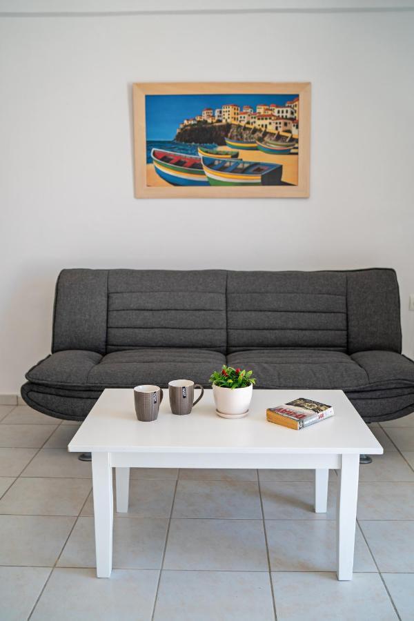 Azure Seaside Apts 매그니샤 외부 사진