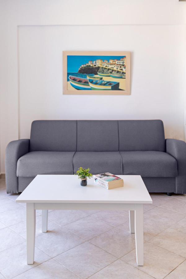 Azure Seaside Apts 매그니샤 외부 사진